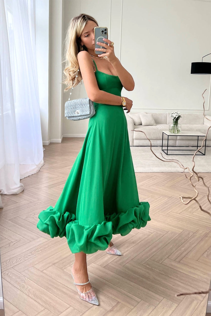 Ariana | Rochie Fluidă și Grațioasă