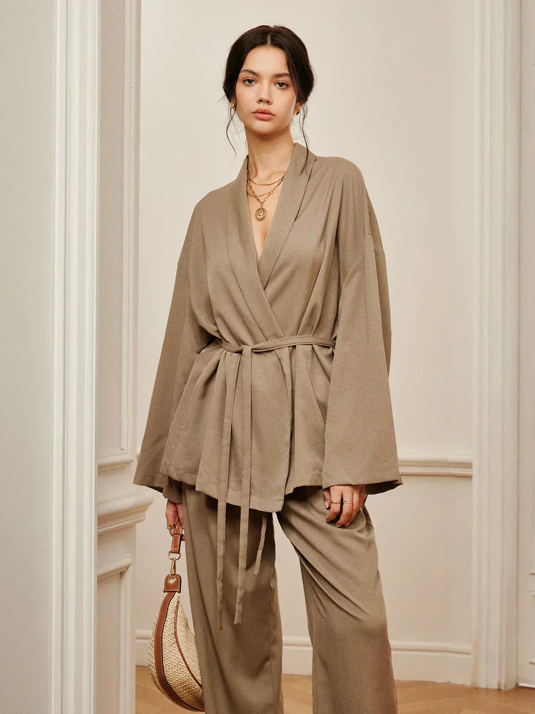 Set de pantaloni șifonați cu cura pentru ținute casual