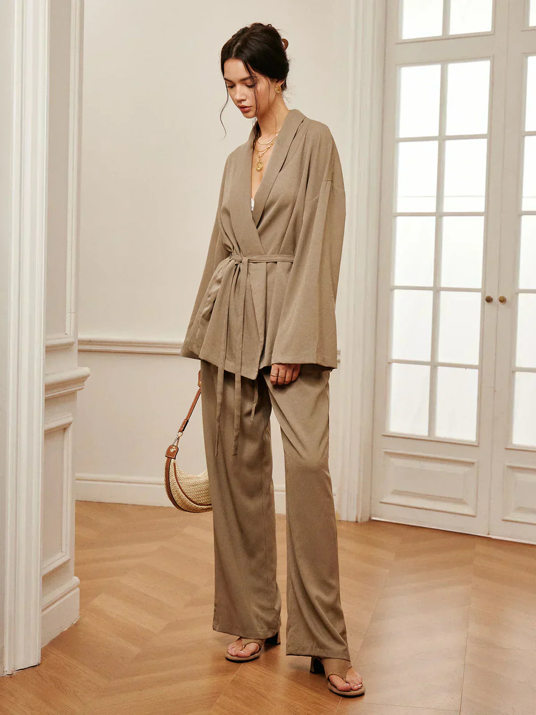 Set de pantaloni șifonați cu cura pentru ținute casual