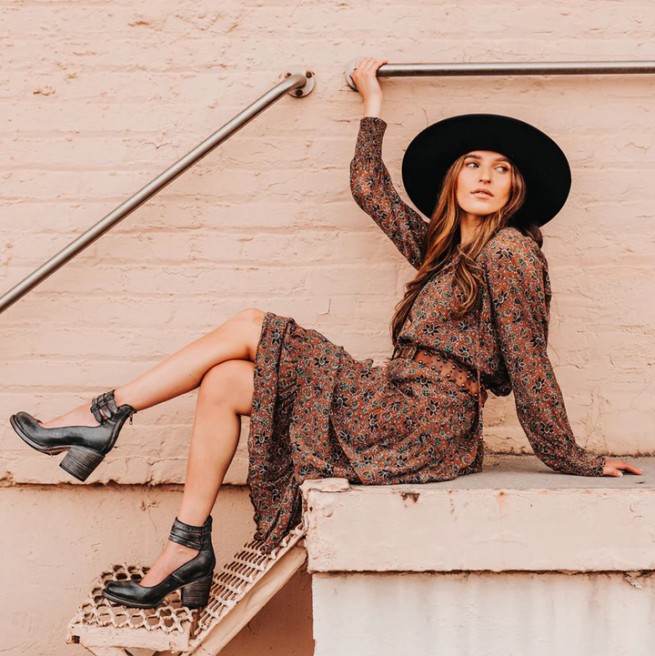 Zoey - Eleganță Vintage Pantofi cu Toc din Piele