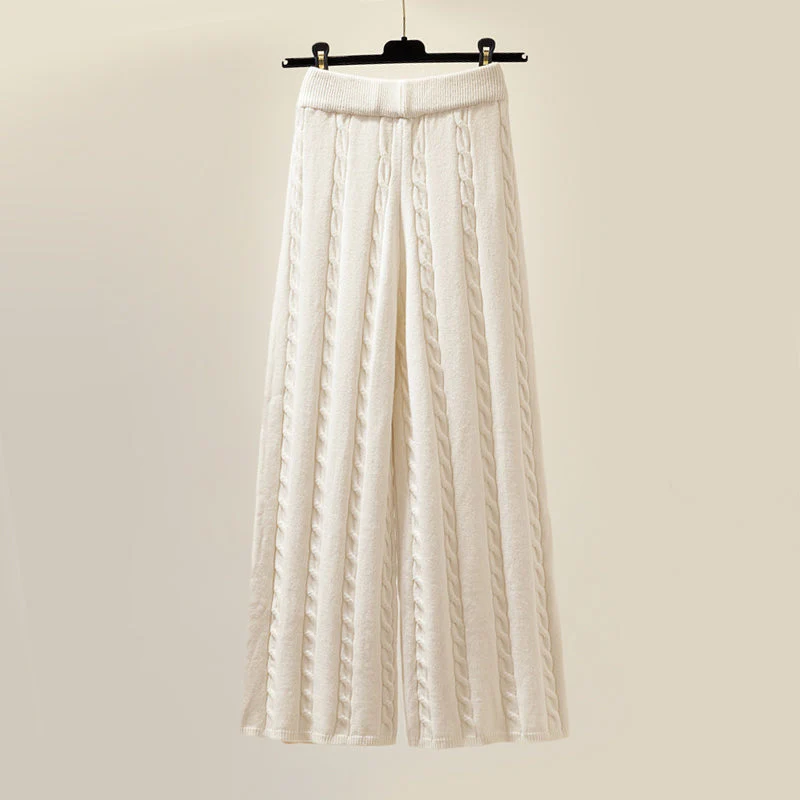 Maelie – Set Tricotat Confortabil și Cosy