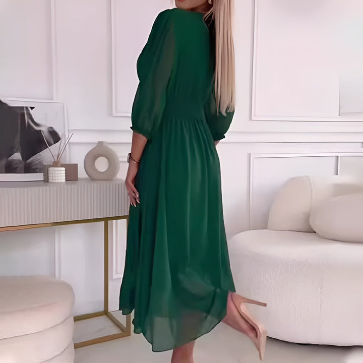Skylar – Rochie din Chiffon Ușor și Mătăsos