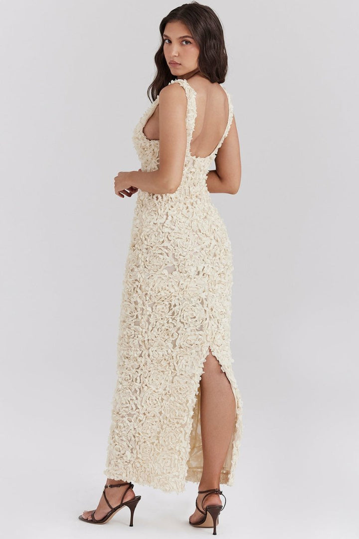 HAILEY - ROCHIE INSPIRATĂ DIN PETALE, GRACIOASĂ 