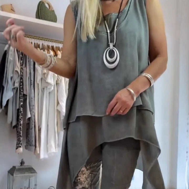 Ora - Set pentru femei format din două piese: Top fără mâneci și pantaloni imprimeu